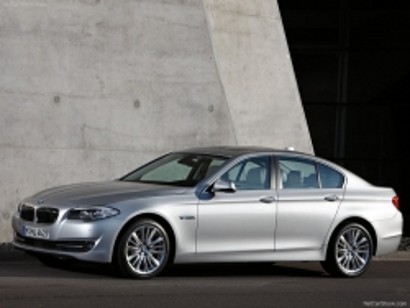   BMW 5-  